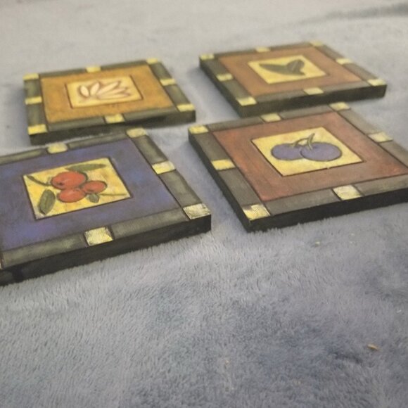 Set of 4 decorative heavy tile drink coasters ~1 cm thick - Picture 2 of 3